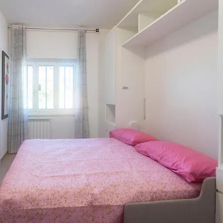 Casa Di Patrizia Apartment *